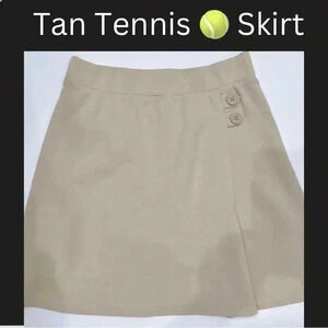 TENNIS 🎾 SKIRT Tan, knit, button detailing, built in shorts